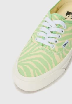 Vans LX AUTHENTIC HARRIS TWEED UNISEX - Trainers - Pistachio Green -Vans Shop UK f09825848ba942bfb94d61127225e2e1