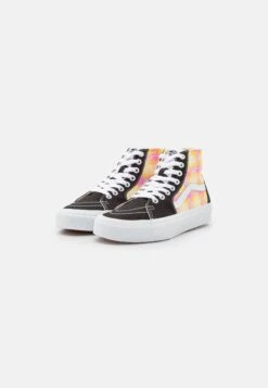 Vans Ua Sk8-Hi Tapered - High-Top Trainers 10 Vans Ua Sk8-Hi Tapered - High-Top Trainers -Vans Shop UK f49c7a4efa91419d8cb70d06f2b594e4