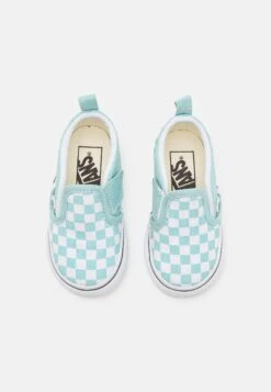 Vans Slip-On Unisex - Trainers - Color Theory/Canal Blue -Vans Shop UK f63f33abcbac4faba17fd14a0907b633