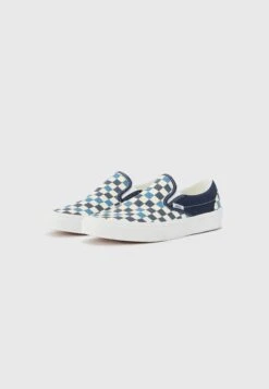 Vans CLASSIC UNISEX - Slip-ons - Check Navy -Vans Shop UK f67b59d2b28c4f6895f0dcf7e7136120