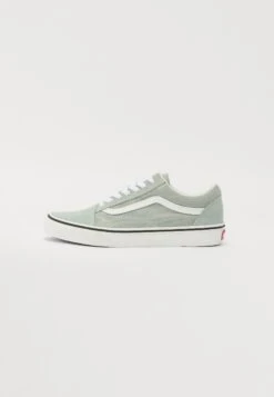 Vans OLD SKOOL UNISEX - Trainers - Pop Raspberry Rose -Vans Shop UK f8d9aaa45dd44420adfd820a6f9631df 1