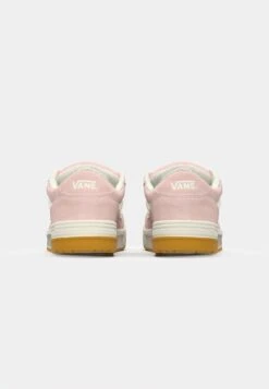 Vans HYLANE UNISEX - Skate Shoes - Pink/marshmallow -Vans Shop UK fc2d6ed794224a70bdf2dd025aac5de0