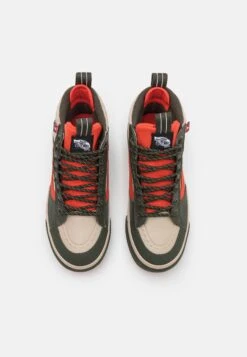 Vans Sk8 Hi Mte 2 Unisex - High-Top Trainers - Forest Night -Vans Shop UK fdfbae3b71e342c2af924124e7afea3e