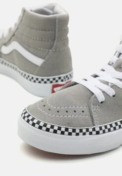 Vans Sk8-Hi Unisex - High-Top Trainers - Foxing Drizzle/True White -Vans Shop UK ff7e00474b7e4dfa8c1cf97a262f8d4d